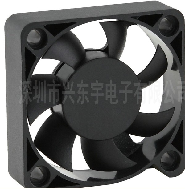 舞臺燈光散熱風(fēng)扇舞臺表演者的強大后盾！