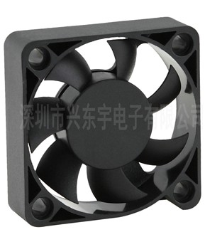 影響“舞臺燈光散熱風(fēng)扇”噪音的因素有哪些？