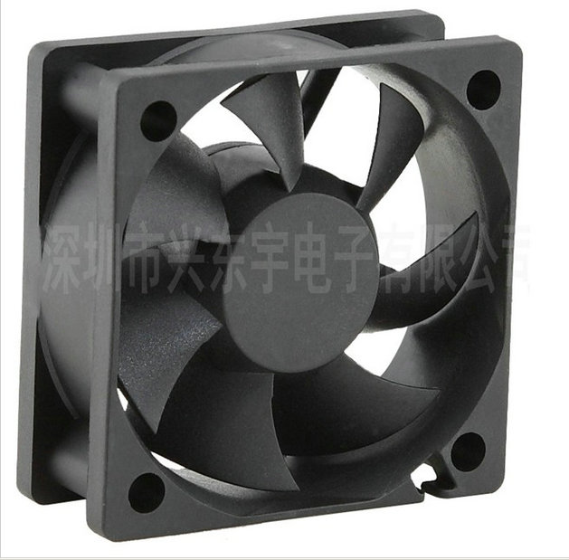 雙滾珠散熱風(fēng)機風(fēng)扇風(fēng)格的軸承系統！