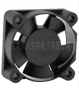 電飯煲散熱風(fēng)扇，讓米飯更鮮美